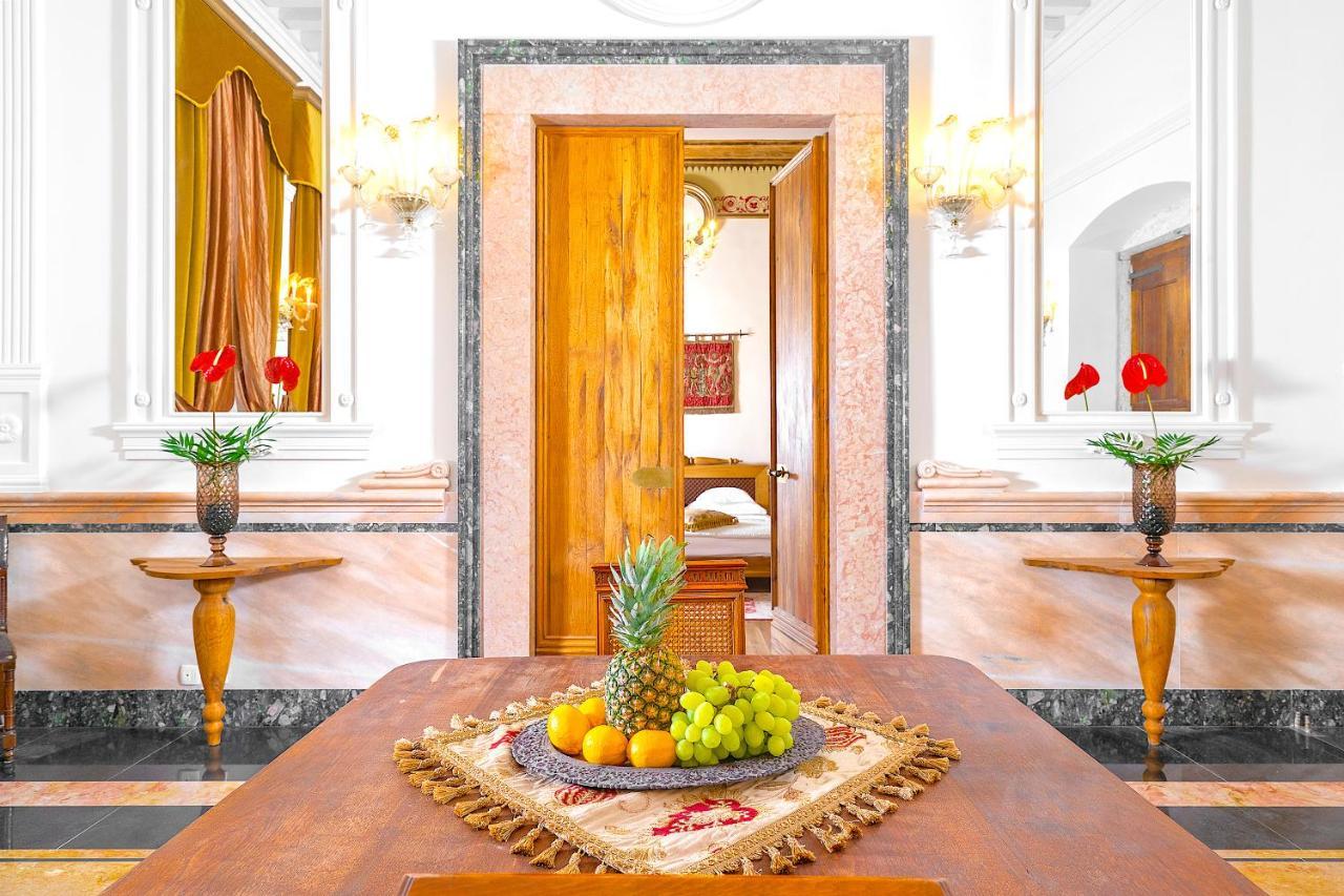 Luxury Serviced In Centre Apartment Split