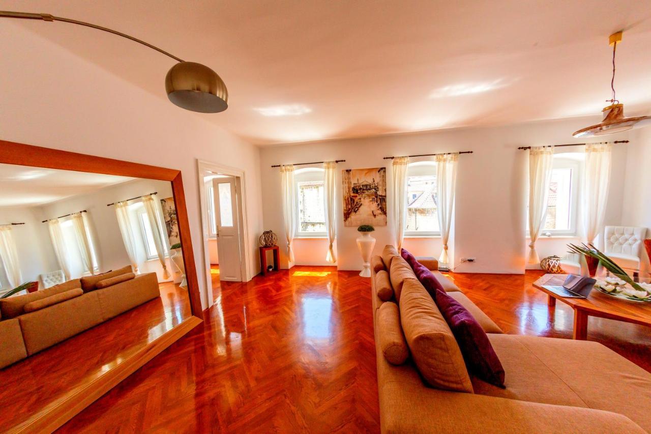 Luxury Serviced In Centre Apartman Split